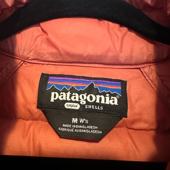 Women’s Patagonia Down Sweater Jacket Size Medium - Picture 3 of 6